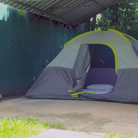 Flipflop Hostel Negombo Dış mekan fotoğraf