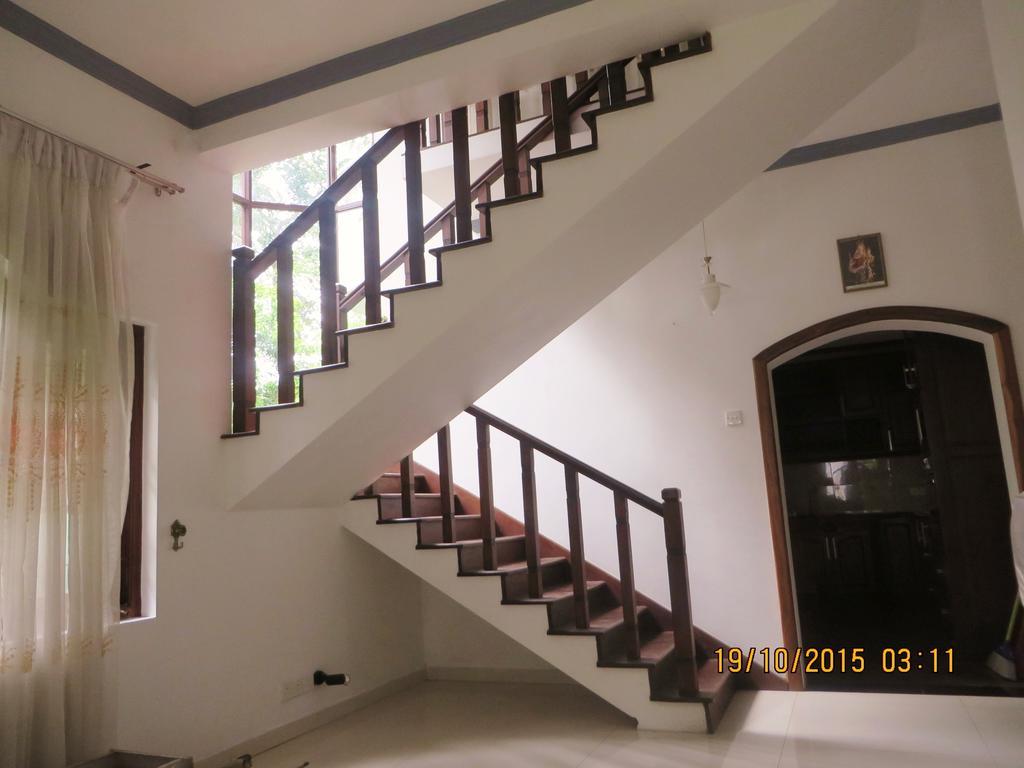 Flipflop Hostel Negombo Dış mekan fotoğraf