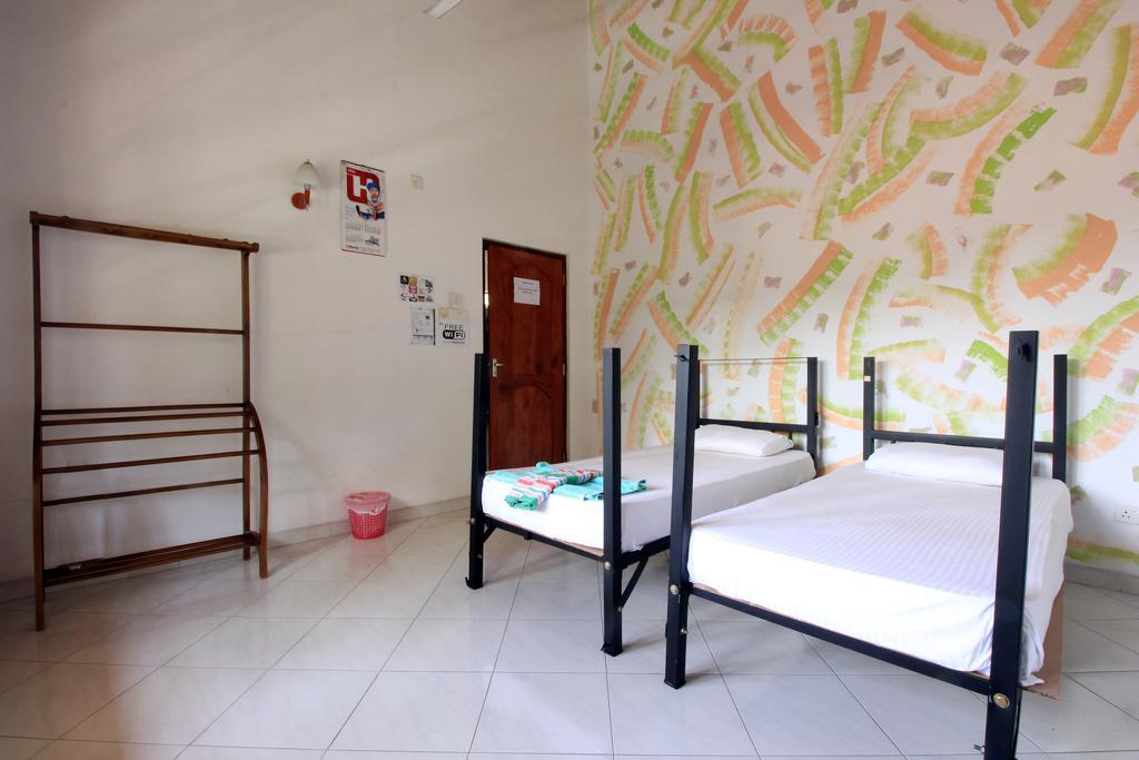 Flipflop Hostel Negombo Dış mekan fotoğraf