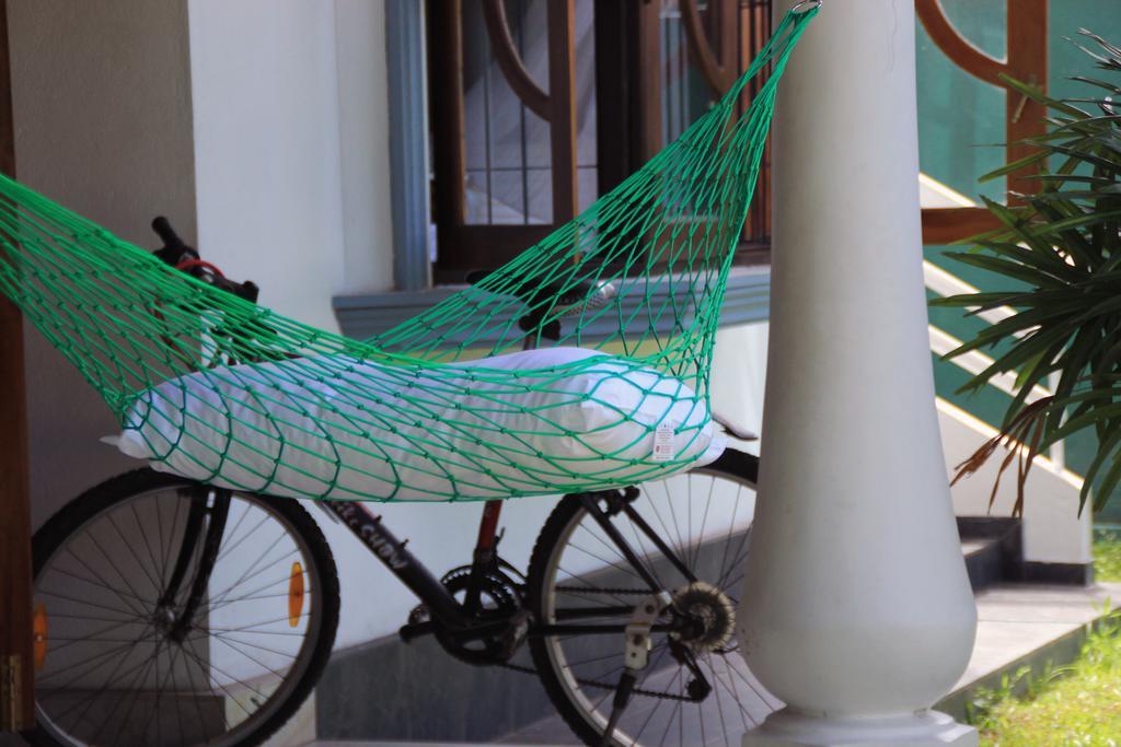 Flipflop Hostel Negombo Dış mekan fotoğraf