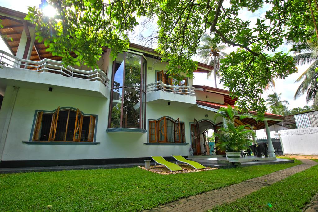 Flipflop Hostel Negombo Dış mekan fotoğraf