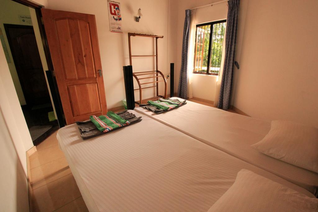 Flipflop Hostel Negombo Dış mekan fotoğraf
