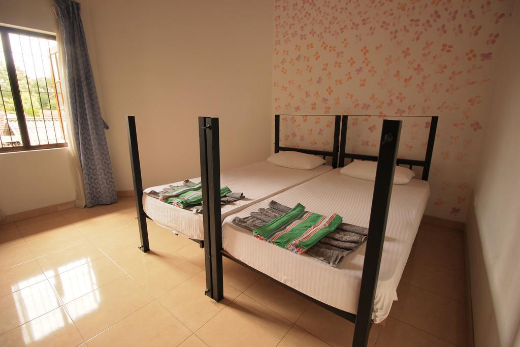 Flipflop Hostel Negombo Dış mekan fotoğraf
