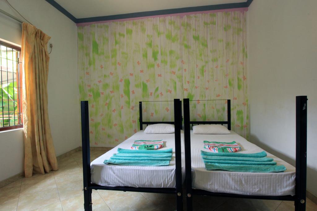 Flipflop Hostel Negombo Dış mekan fotoğraf